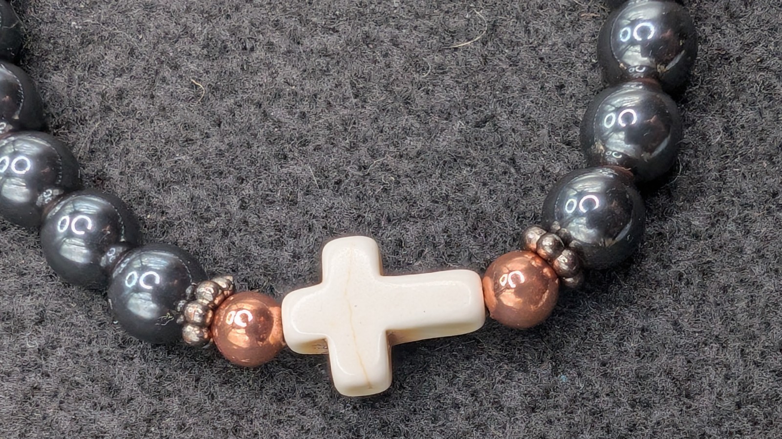 Women’s Stylish Cross Faith 8mm Grey Bead Stretch Bracelet (18cm) M 6.75″ Wrist