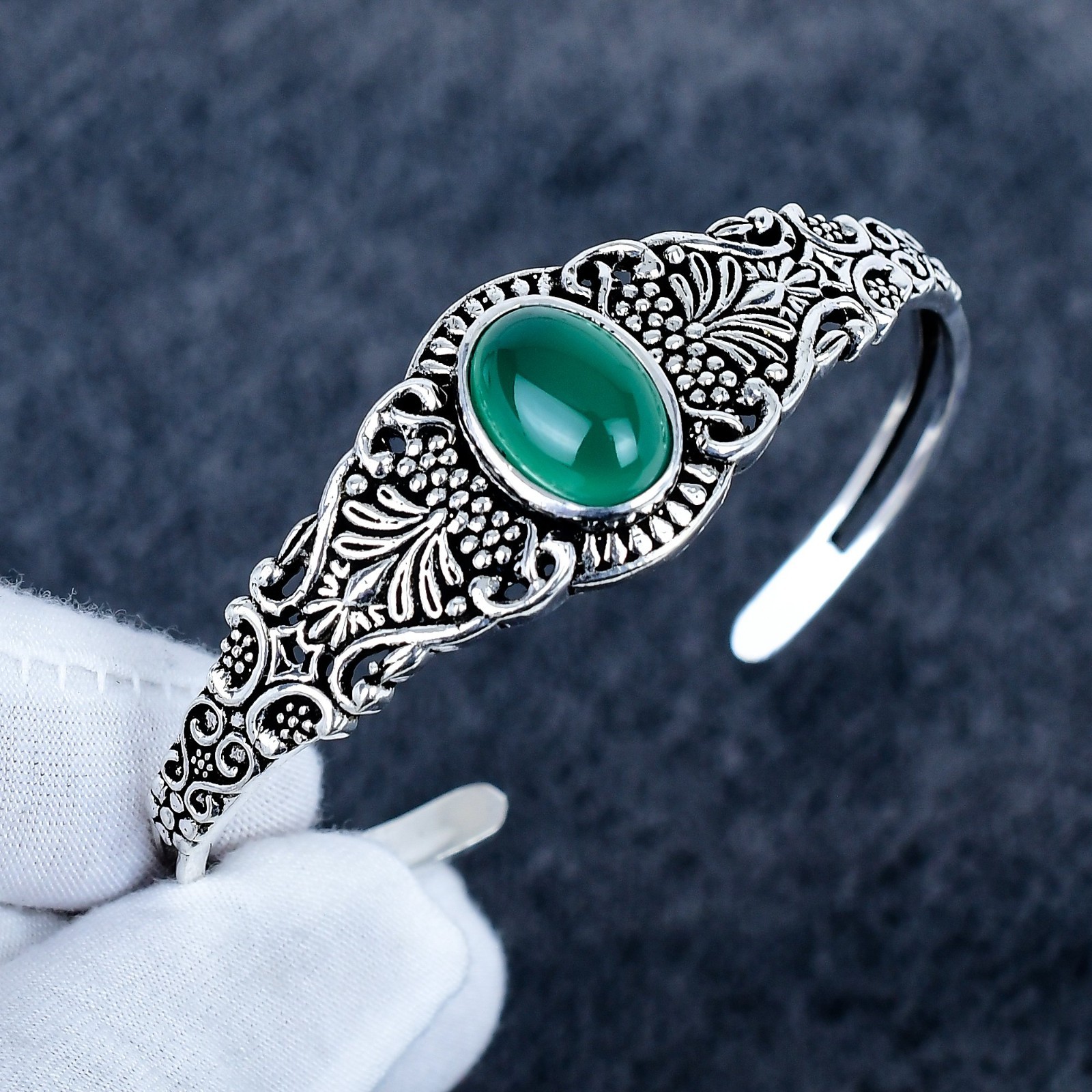 Lab-Created Emerald 925 Sterling Silver Bangle Handmade Jewelry Cuff Gifts