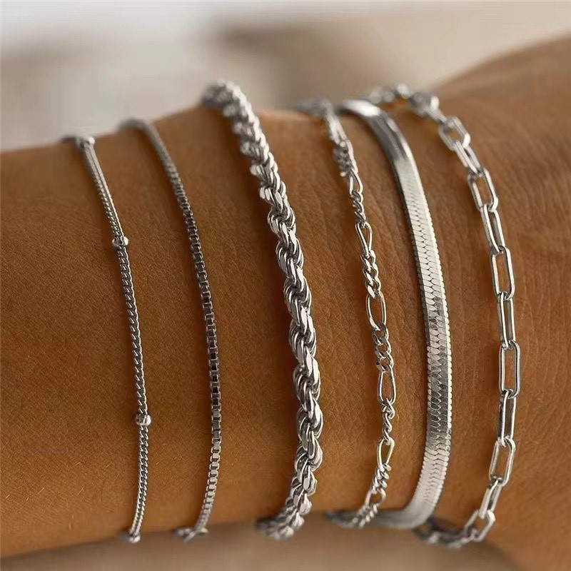 Gold/Silver Chain Bracelet Set – 6-Piece Elegant Stack
