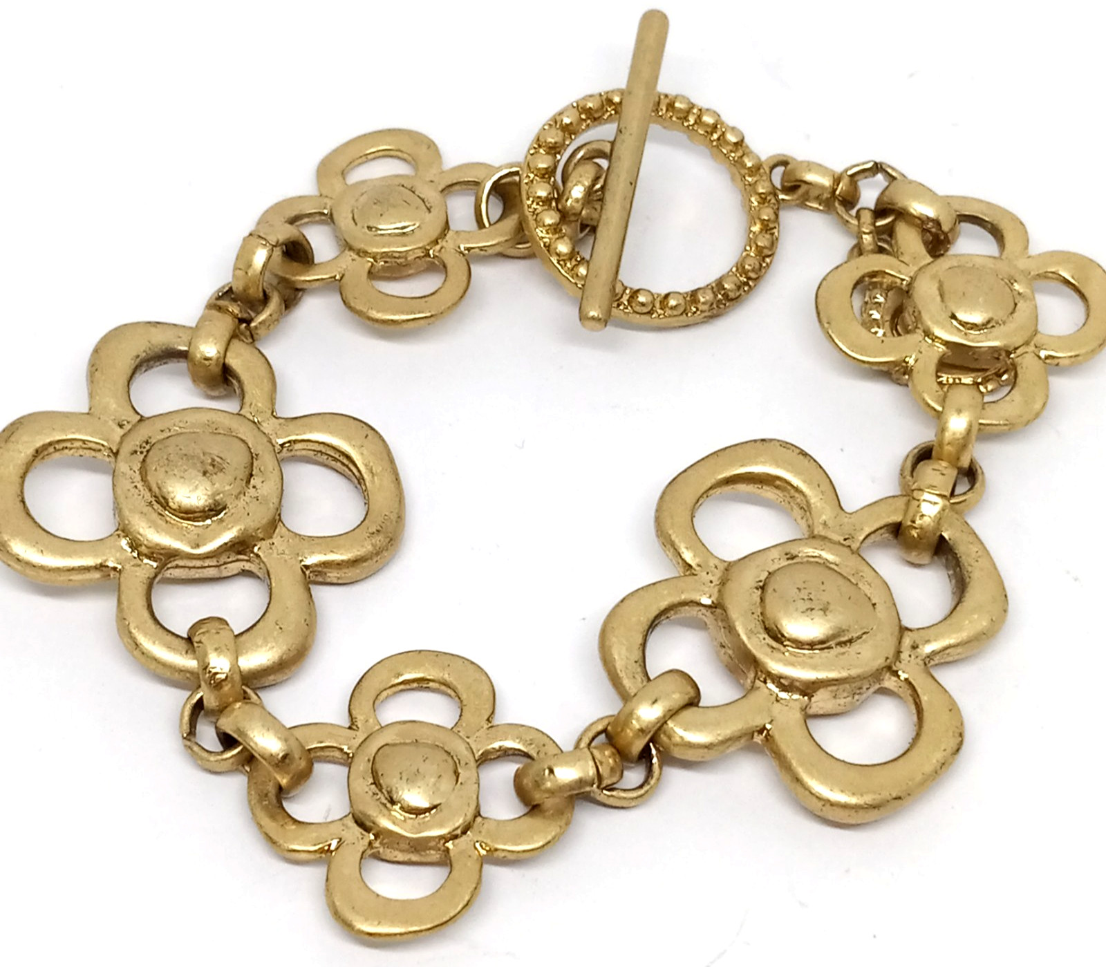 JS Gold Tone Large Clover Link Bracelet Size 6 Inch