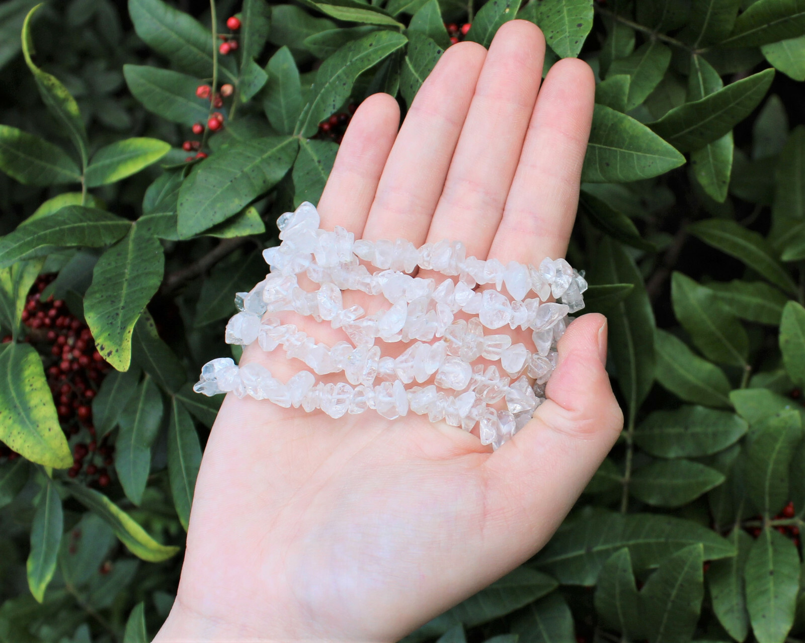Clear Quartz Chip Bracelet, Gemstone Chip Jewelry Crystal (Stretchy – US Seller)