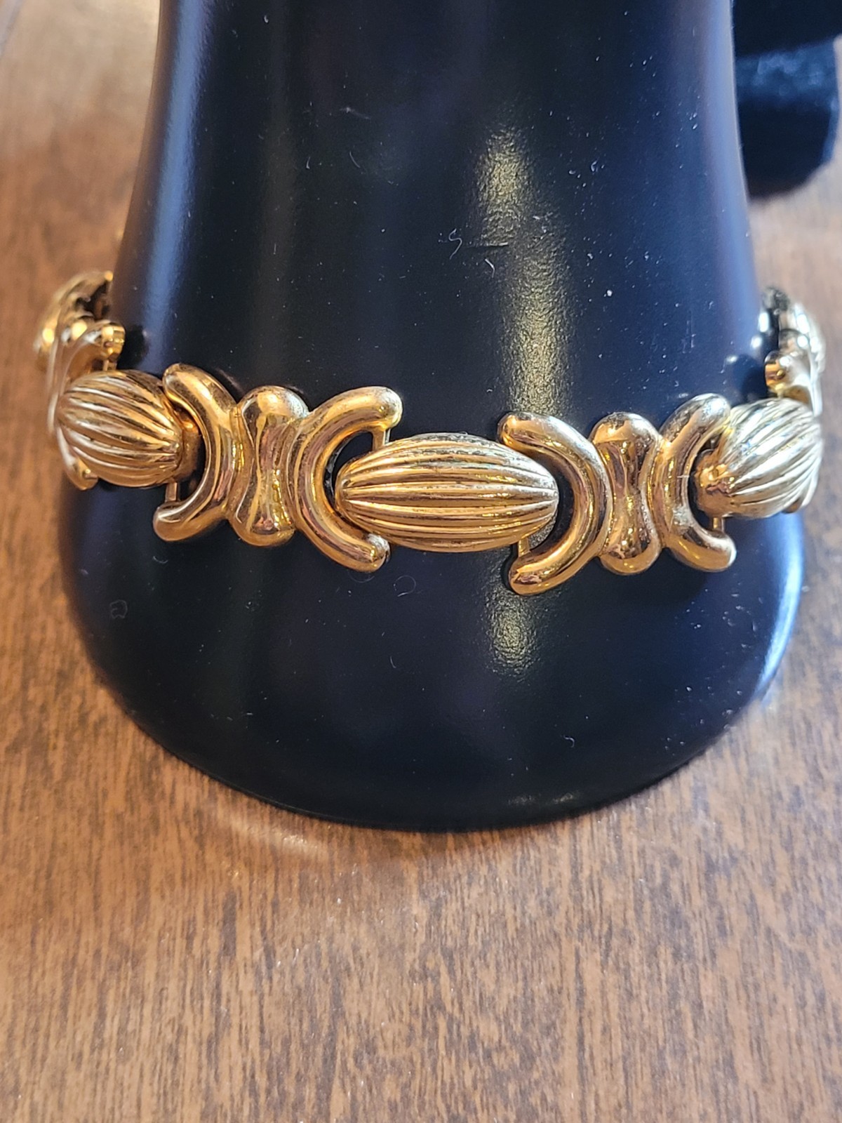 Vintage Gold Tone Ribbed Link Bracelet Chunky Adjustable Textured Statement
