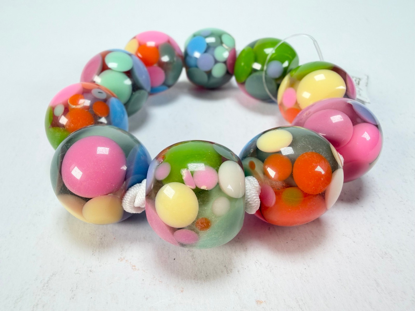 Jackie Brazil “Spots” Spotted Balls On Elastic Resin Bracelet ( B1470 )