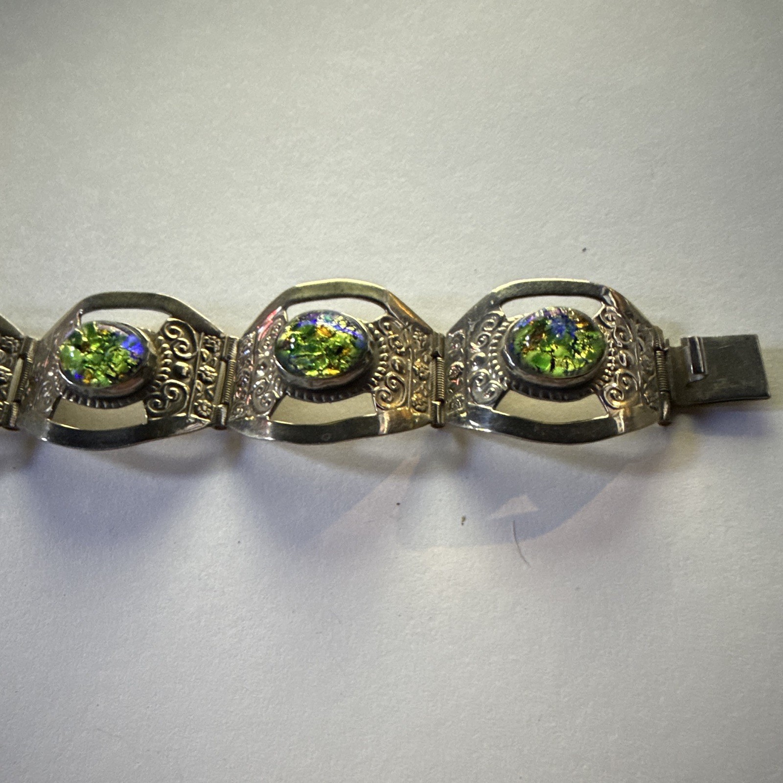 Mexico Silver Tone Link Bracelet Oval Green Multicolor Stones Signed