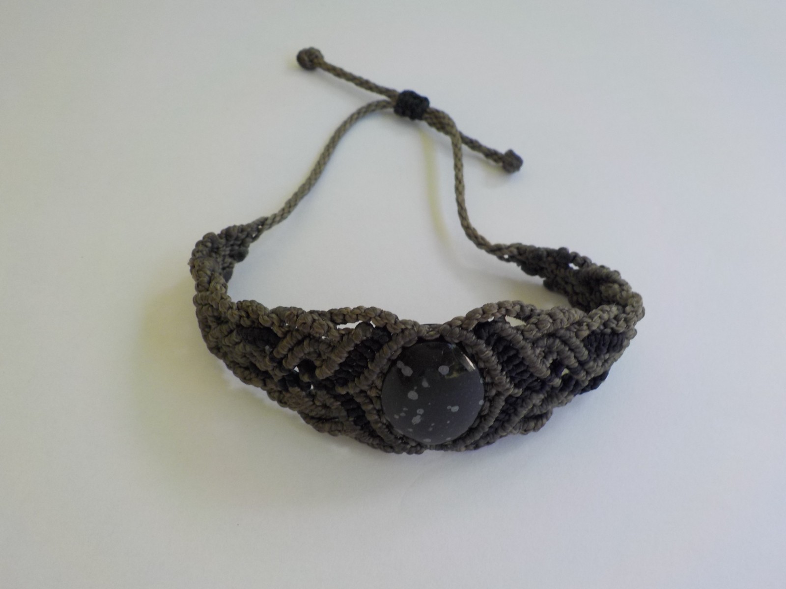 Macrame Spotted Oval Stone Bracelet Adjustable Pull Cord Black Gray Handmade