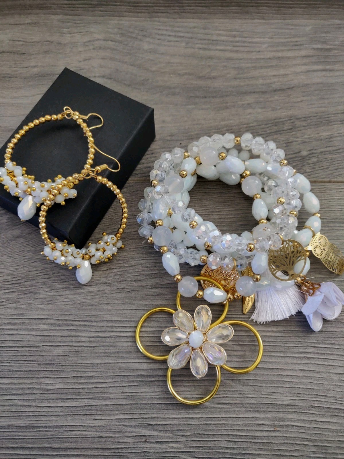 semanario de mujer blanco mexicano Pulsera Aretes,Set ,Hand made bracelet,Set