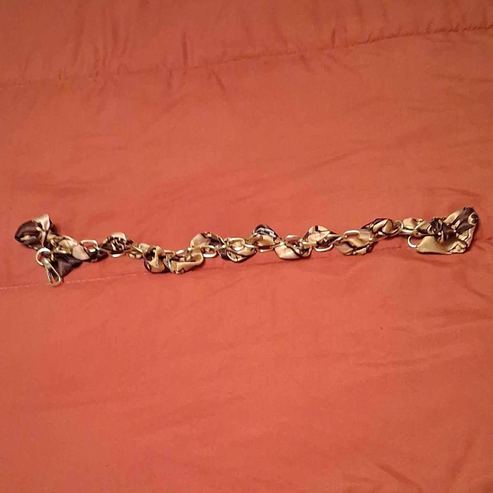 Silver Oval Link Chain Bracelet Metal Lobster Clasp Less Than 12 in PURSE DECOR