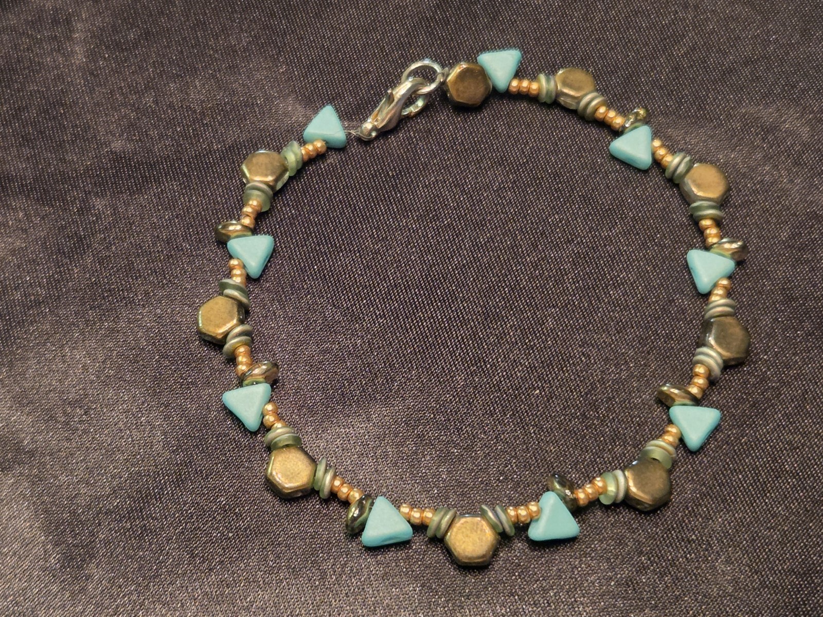 Beaded Bracelet w/ Blue Triangle Beads & Gold-Tone Metal, Lobster Clasp