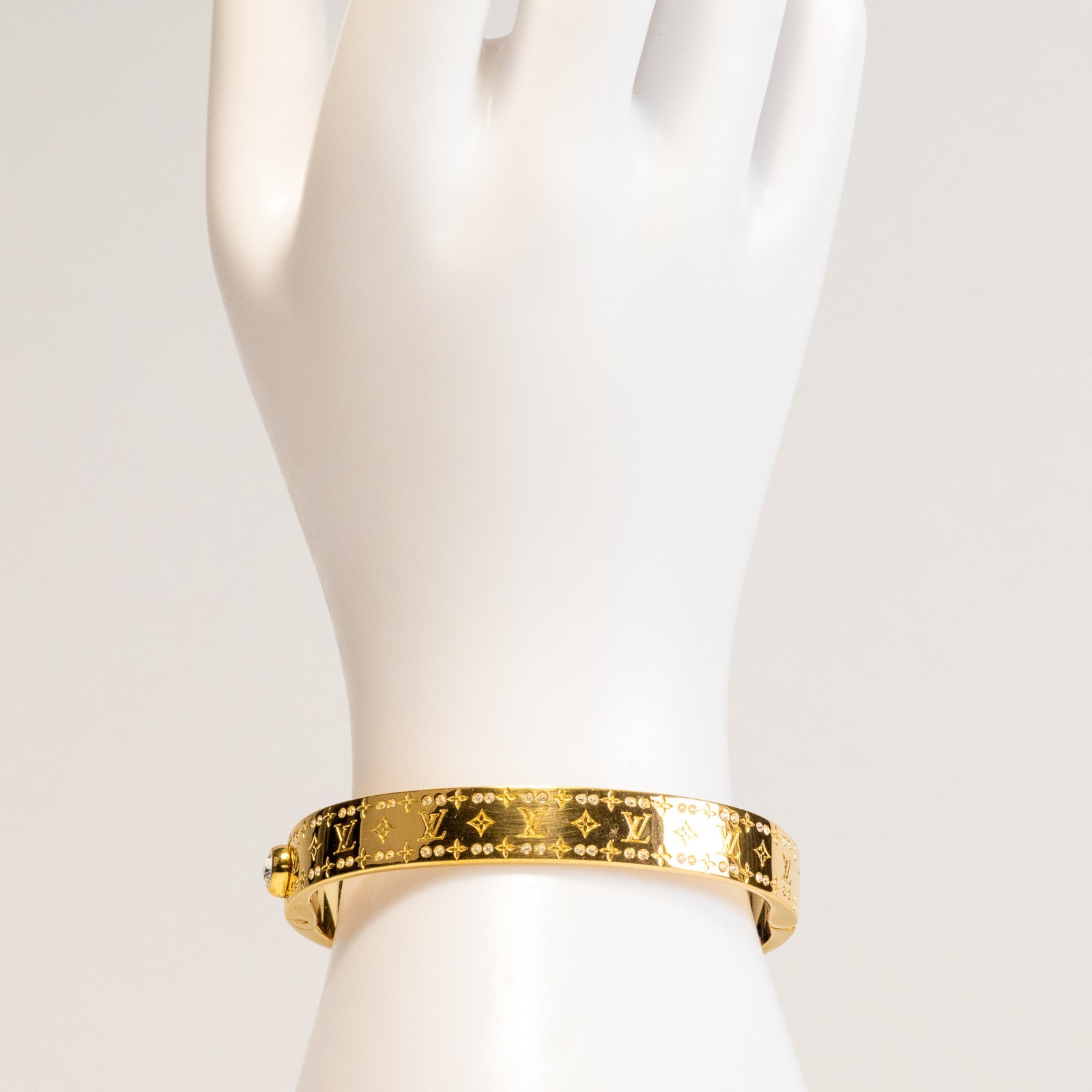 Louis Vuitton Nanogram Strass Bangle Bracelet M64860 Gold Tone Size S LV Auth