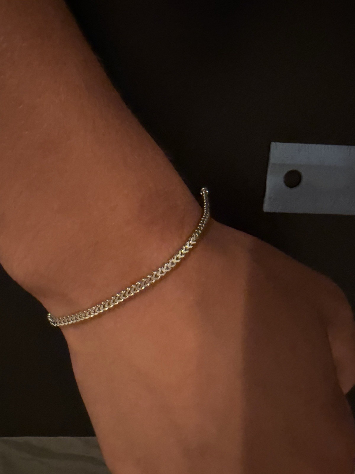 Silver Tone Curb Chain Link Bracelet, Lobster Clasp, 7. in Metal