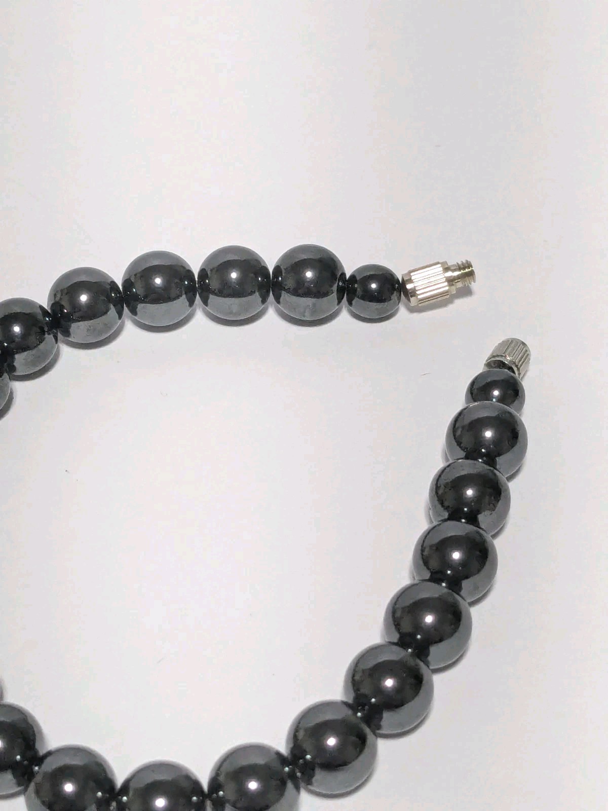 Gray Glass Faux Pearl Beaded Bracelet Barrel Closure 6.75″. Classic.