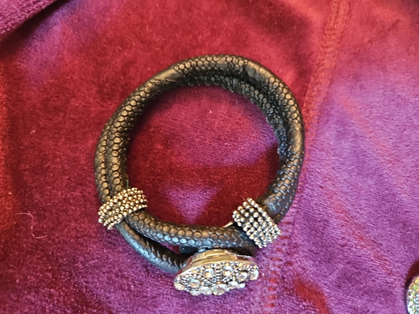 Gingersnaps Black Leather Braided Cord Bracelet Pink Enamel Dogwood Snap 7″