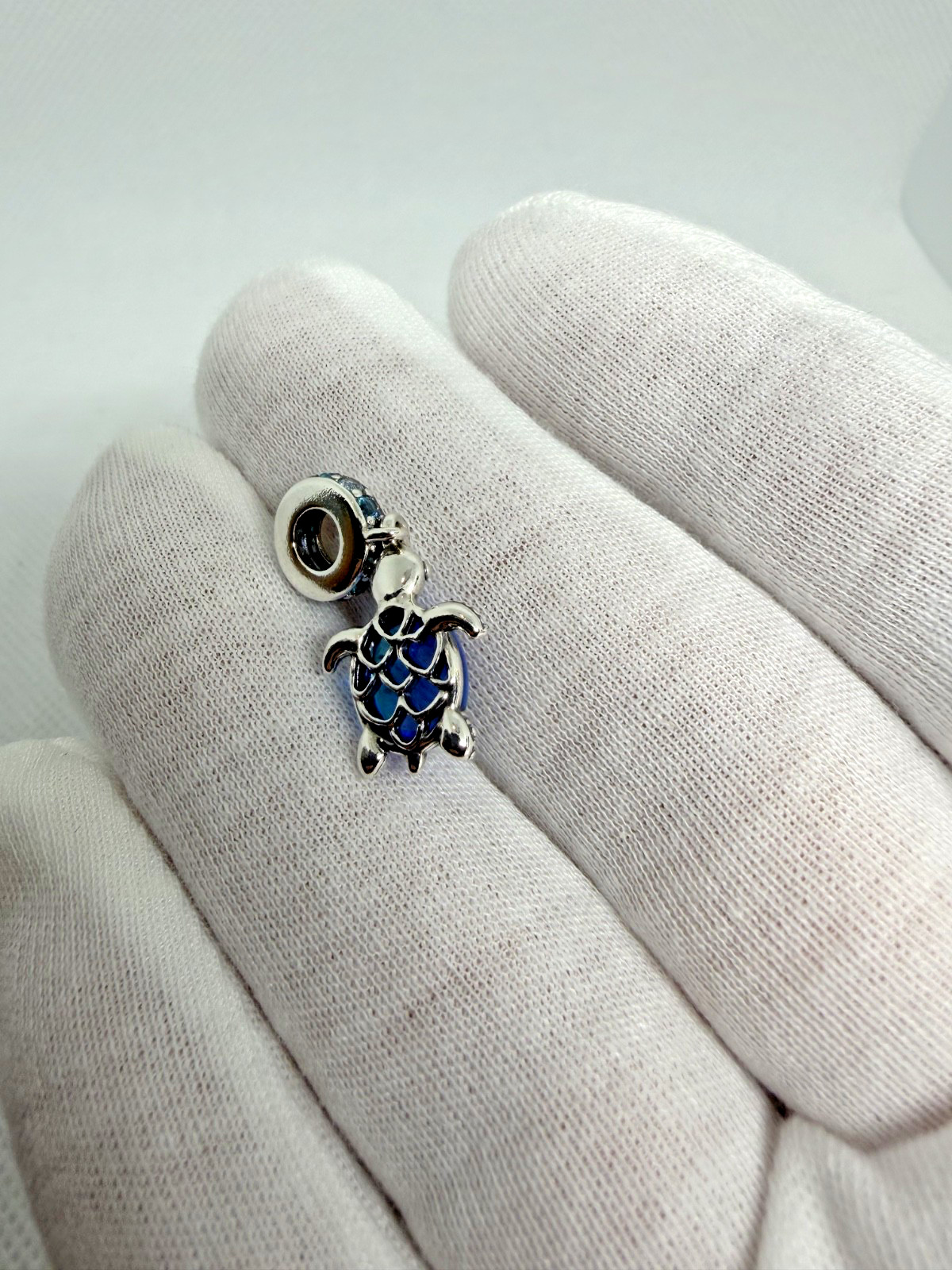 Pandora Murano Glass Sea Turtle Dangle Charm 798939C01