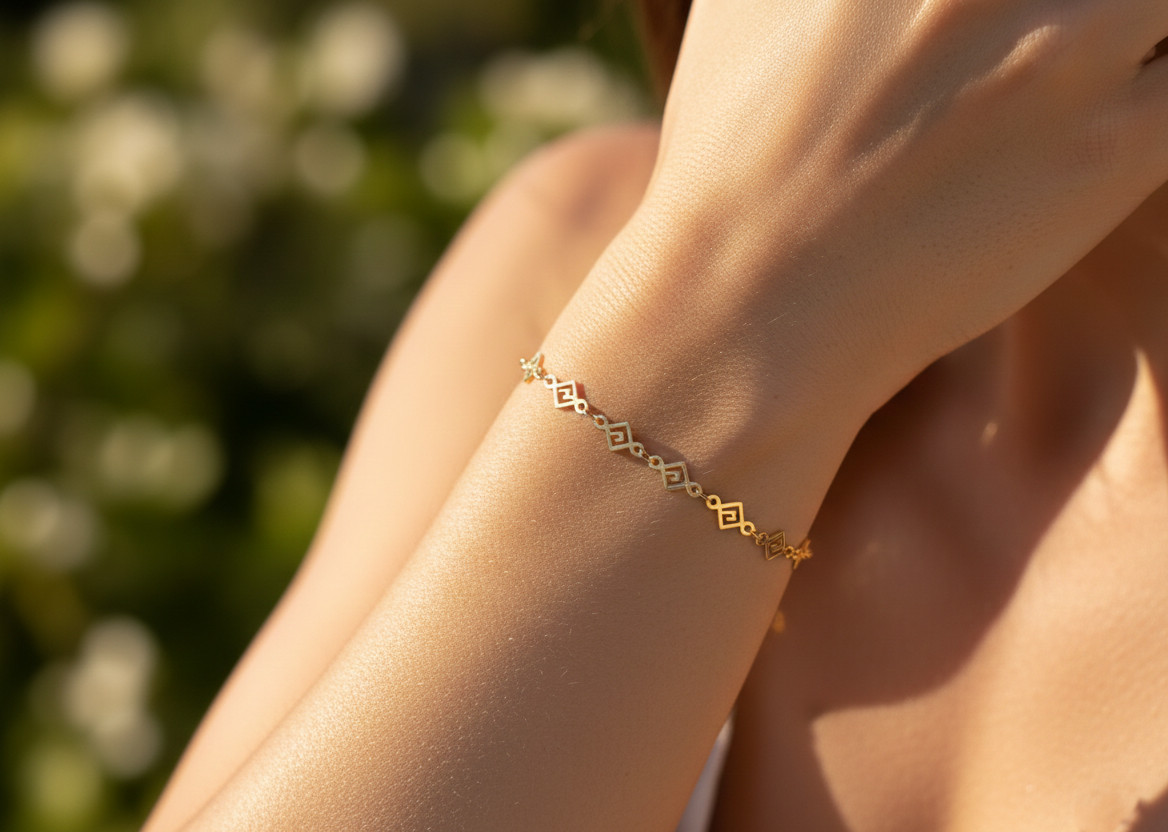 Chic 18K Gold Plated Brass Bracelet Greek Key Geometric Rhombus Pattern Bracelet