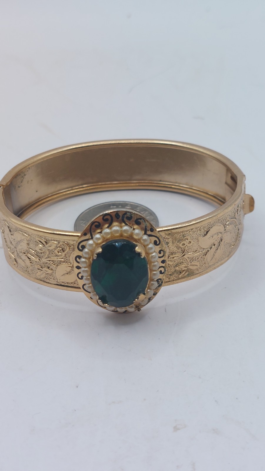 Victorian 10K GF Bangle Bracelet Hinged Green Glass Crystal Etched Leaf Design