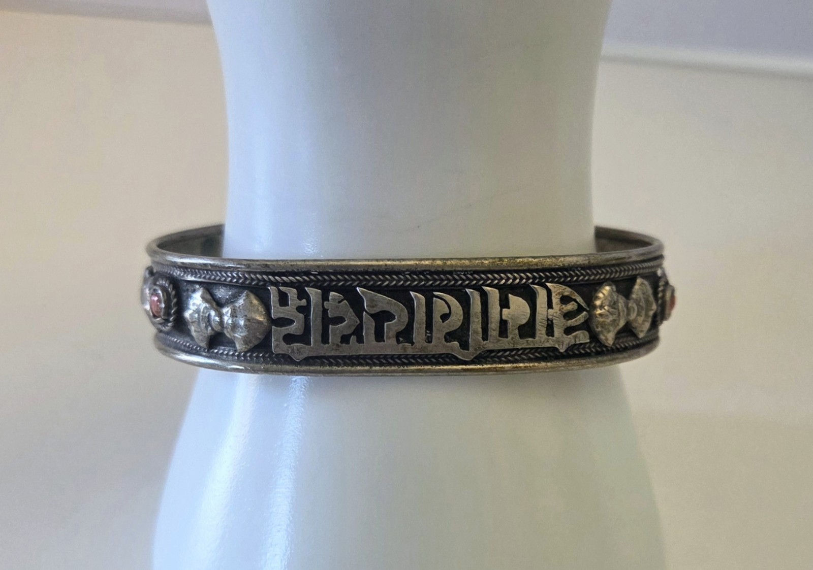 Nepal Tibetan Om Mani Padme Hum Cuff Bracelet Silver Tone Coral Turquoise Accent