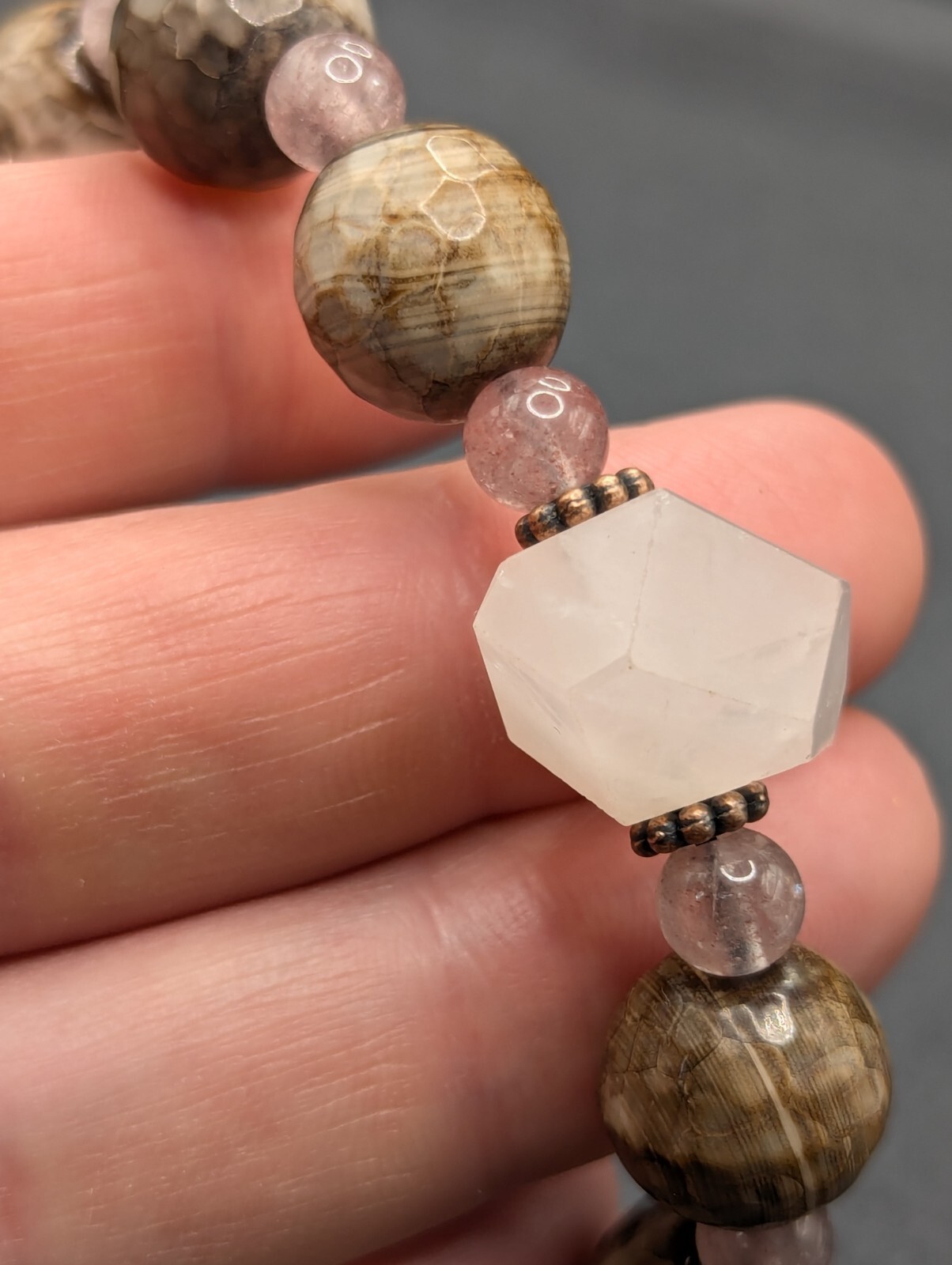Matte Quartz 8mm, Gold Toned Beaded Stretch Bracelet (18cm) Medium Wrist