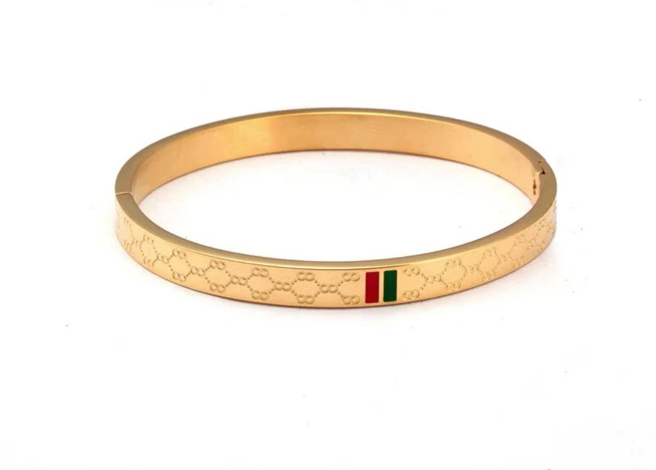 Fashions Love Bangle Female Gold Plated Bracelet