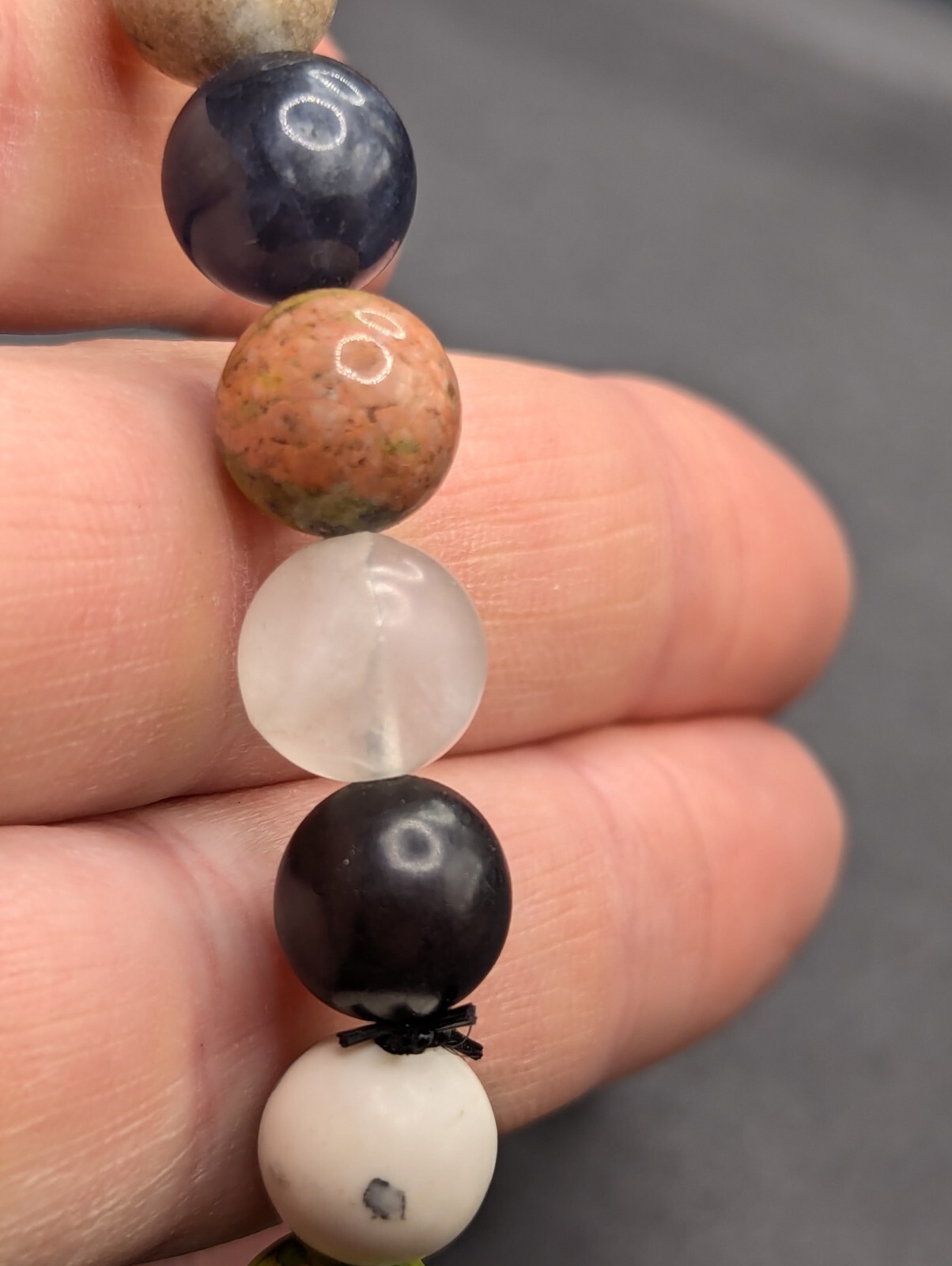 Women’s Stylish Mixed Gemstone 10mm Beaded Stretch Bracelet (17cm) S/M Wrist