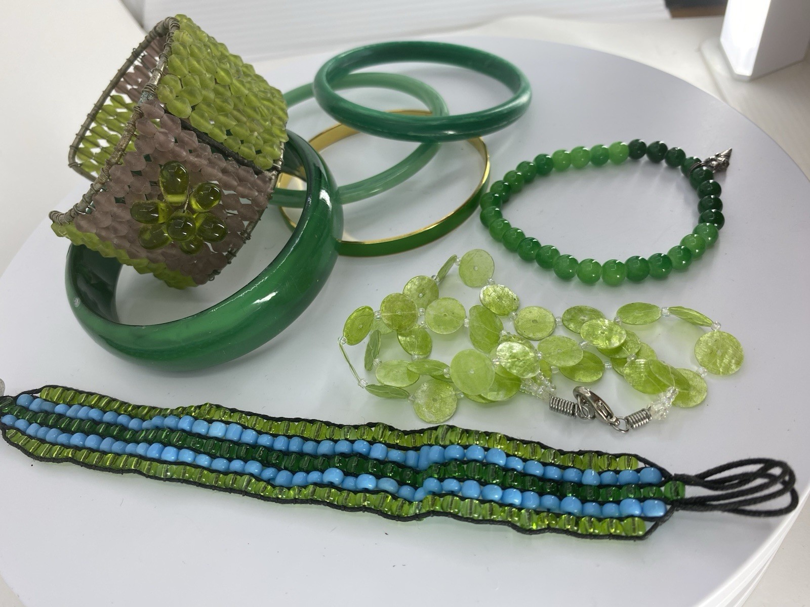 Vivid Chunky Cuffs Bangles Trendy Colorful Beaded EnamelShell 7.25-8.25 HCJLot4