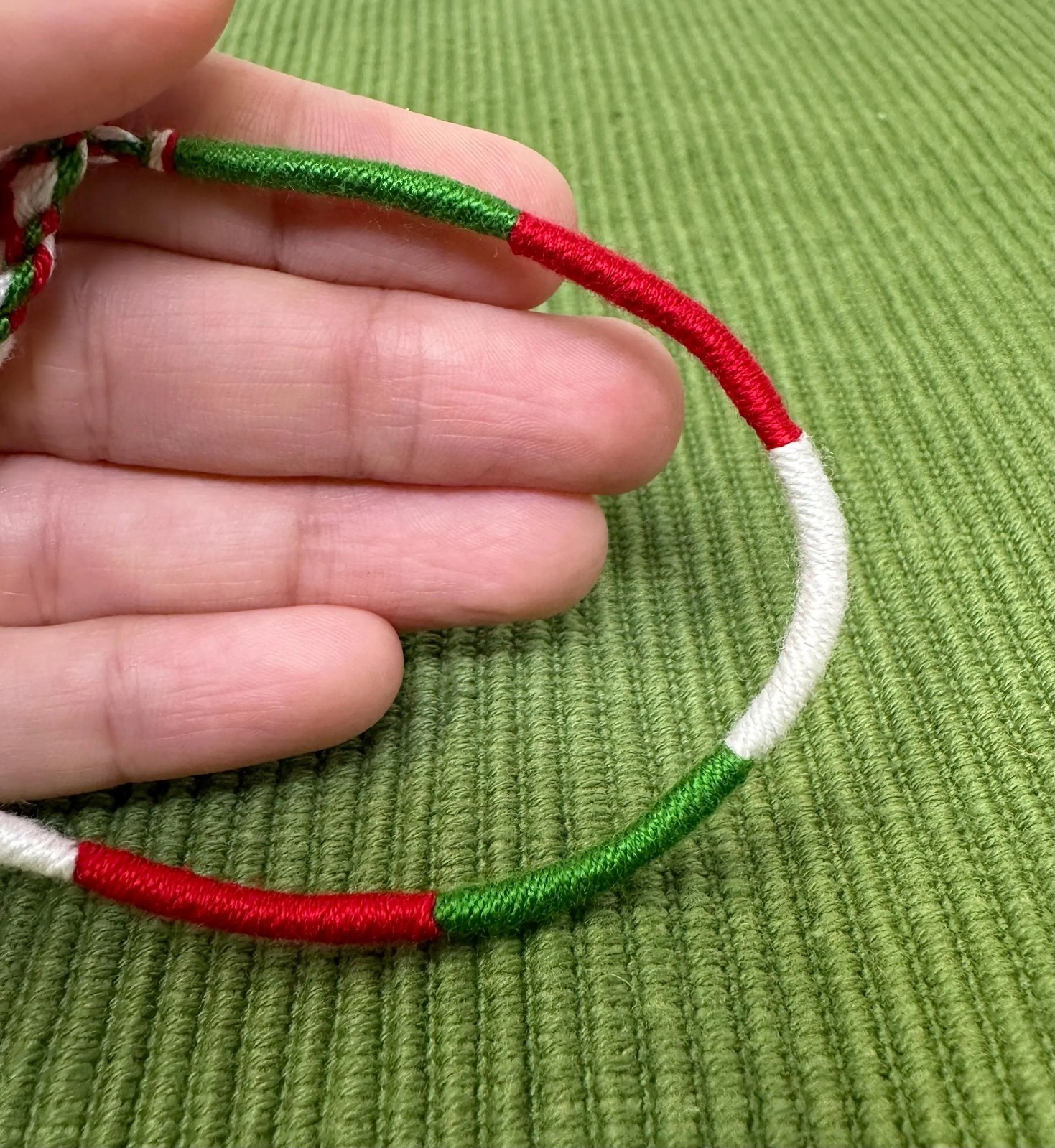 Italian Flag Braided Bracelet – Handmade Unisex Adjustable Italy Colors Jewelry