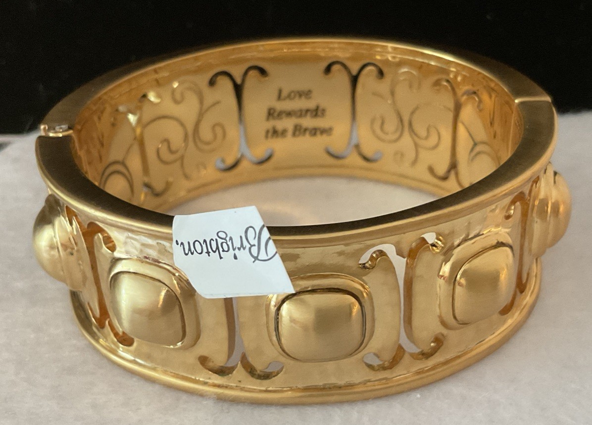OH SO VIBRANT BRIGHTON NWT VERSAILLES AMALIA BRUSHED GOLD CABOCHON HINGED BANGLE