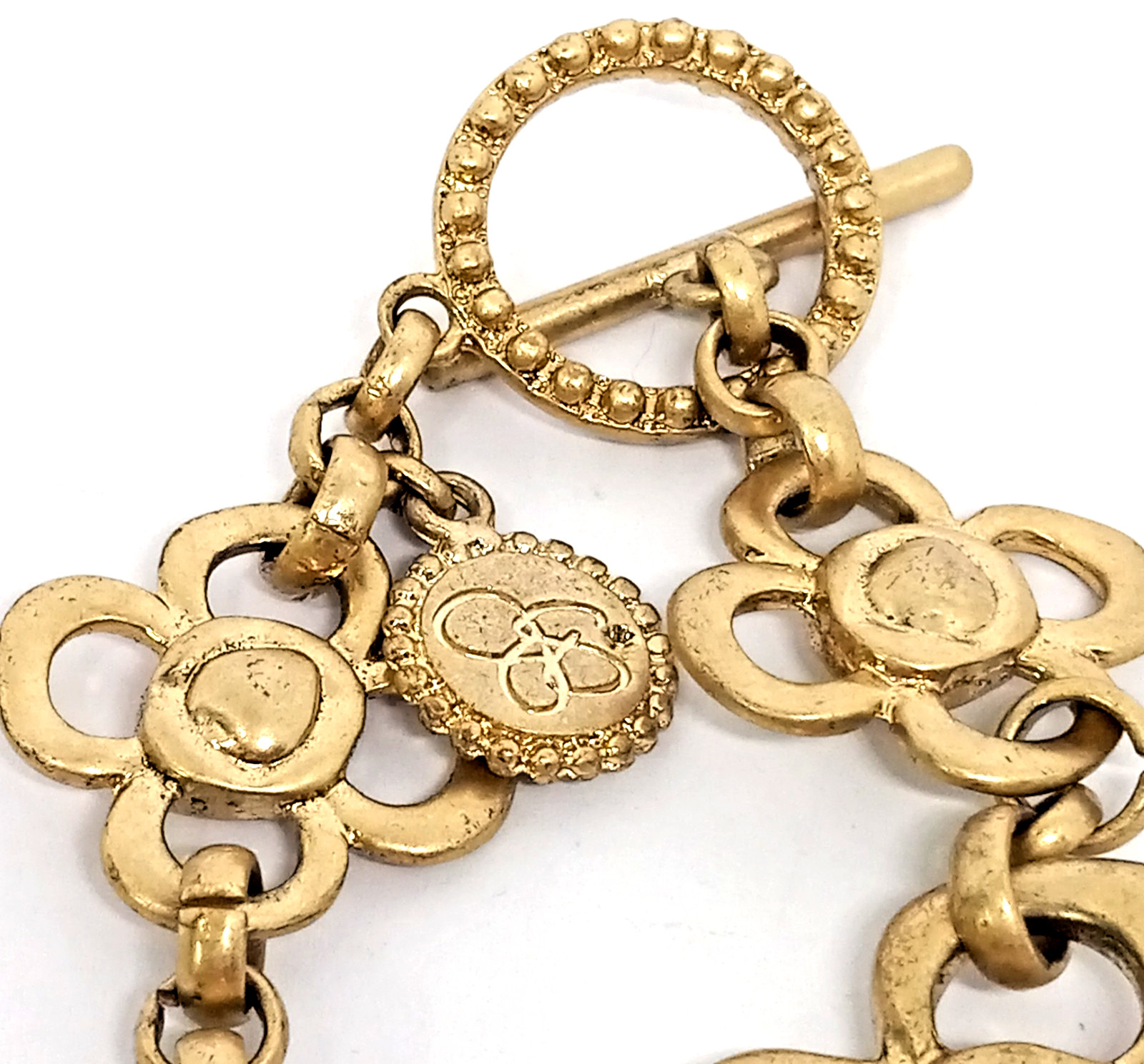 JS Gold Tone Large Clover Link Bracelet Size 6 Inch