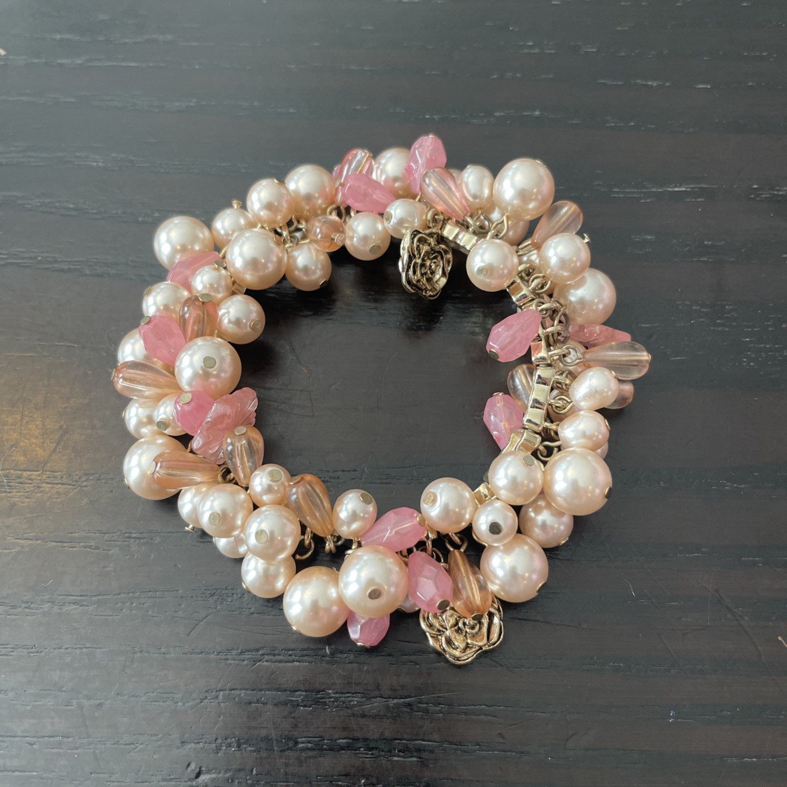 Vtg Liz Claiborne Pink Bead Faux Pearl Gold Tone Rose Charm Hollywood Fashion
