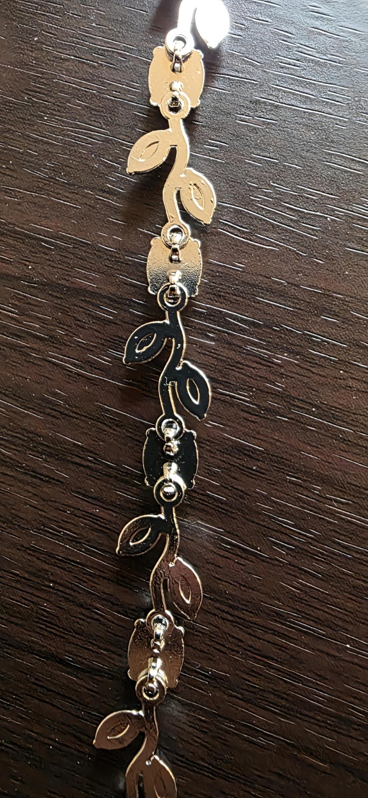 Stainlesteel Leaf Pattern Bracelet With Blue Rhinestones $28.95