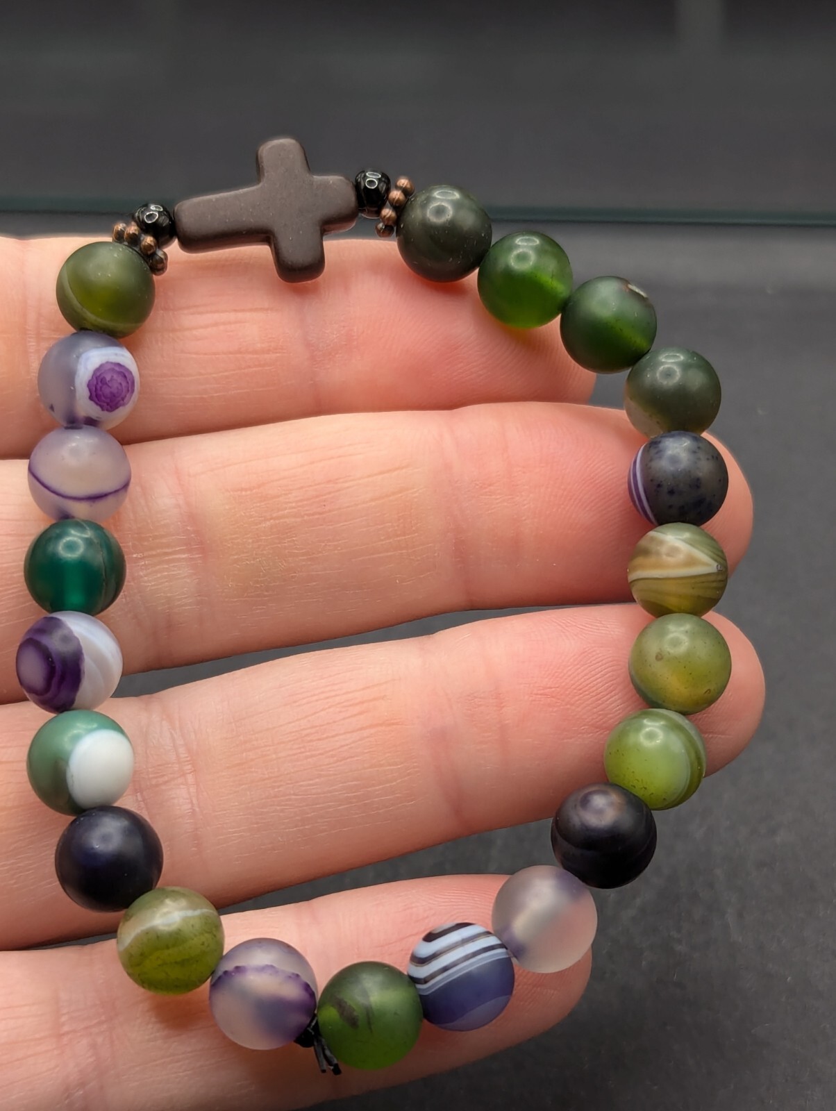 Women’s Cross Focal Colorful Agate Beaded Stretch Bracelet (17cm) S/M Wrist