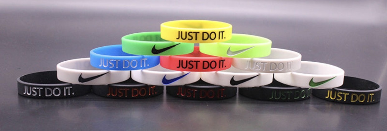 1 (One) Kids Size 3D Nike JUST DO IT Sports Silicone Wristband Bracelet