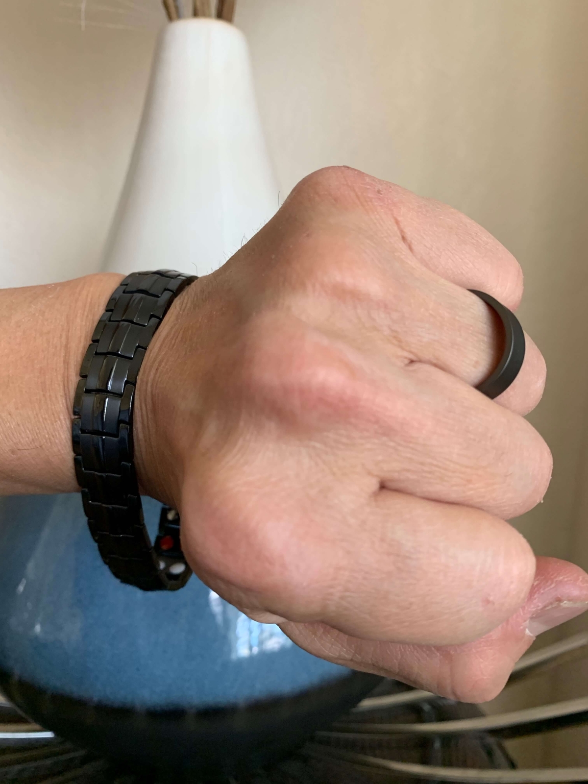 Gorgeous Magnetic Bracelet Balance Energy Power Arthritis Pain Relief Men Women