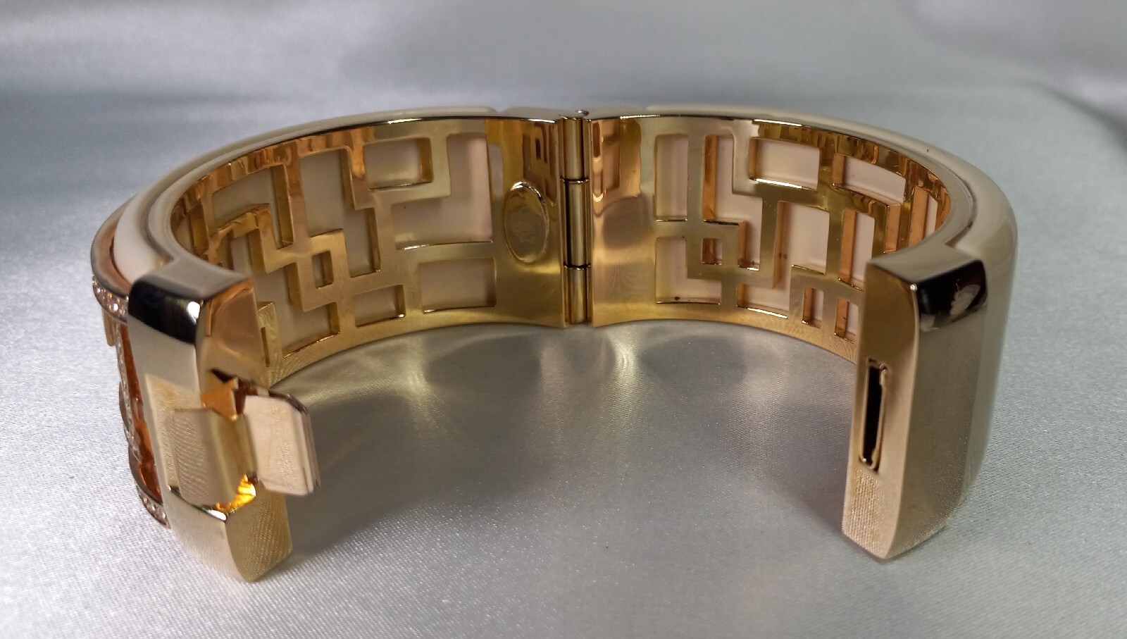 HSN Vintage Princess Amanda Charisma Club Art Deco Faux Ivory Cuff Bracelet