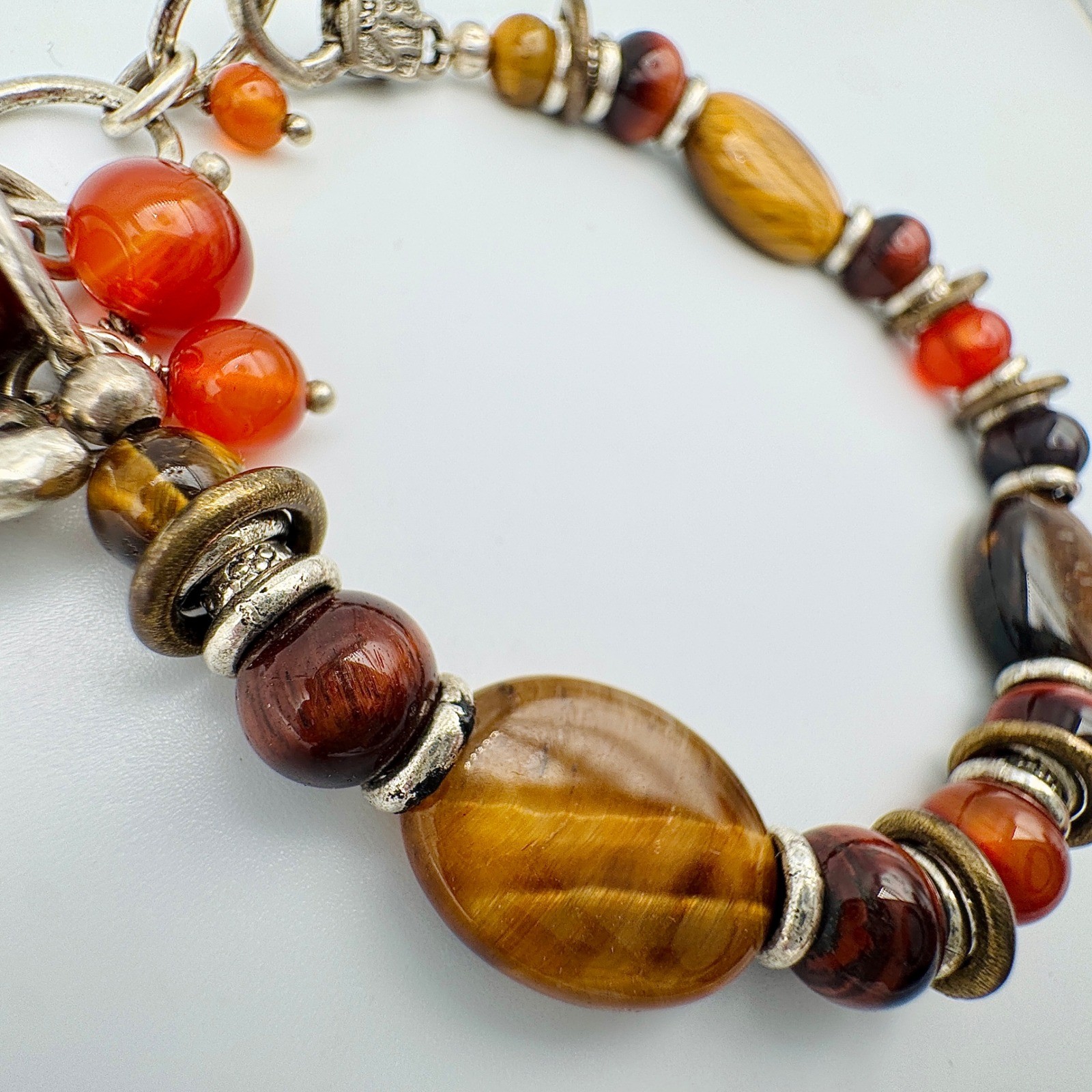 Tigers Eye Carnelian Beaded Elephant Charm Bracelet Brown Orange Silver Tone