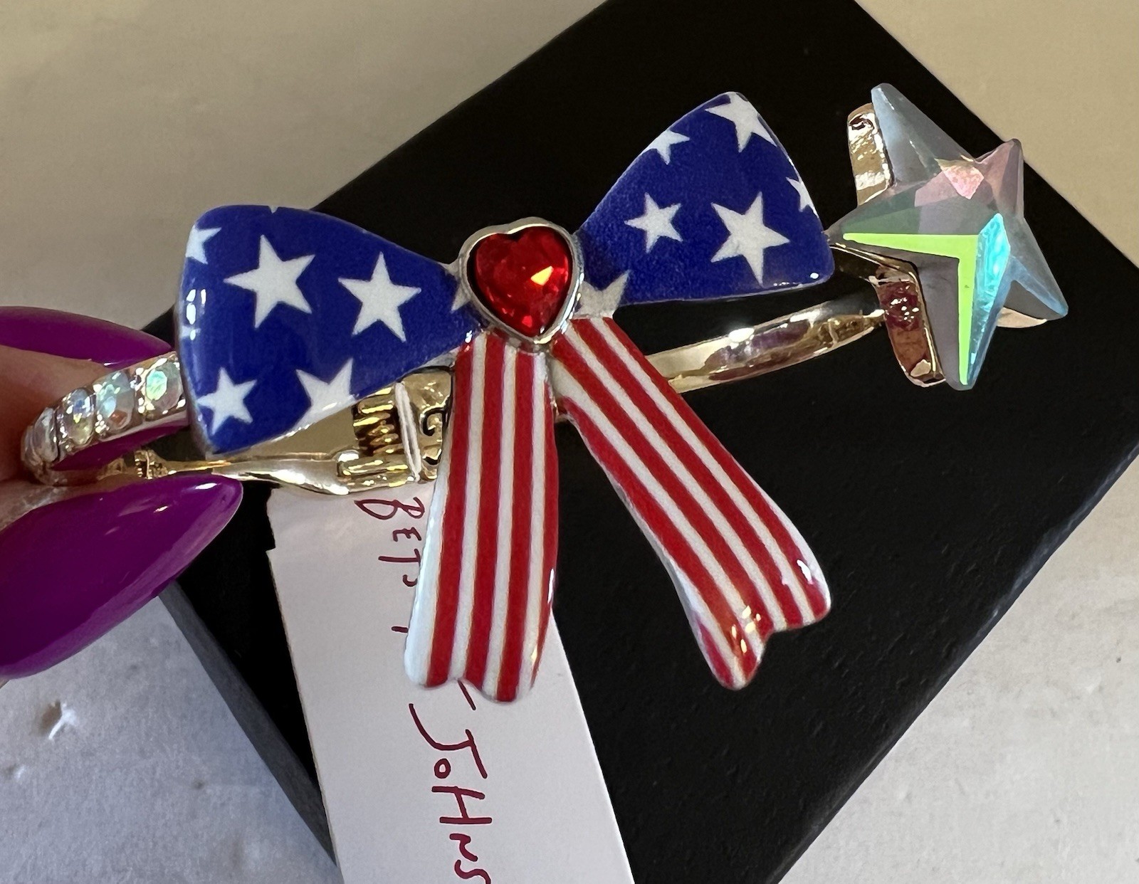 Betsey Johnson Bangle Gold Tone Americana Bow & Star Hing Crystal Accent NWT