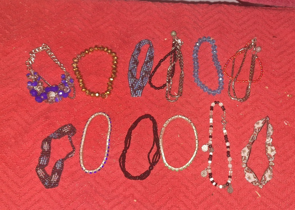 Lot Of 12 Fashion and Stretch Beaded Bracelets great for dress-up FREE SHIPPING!