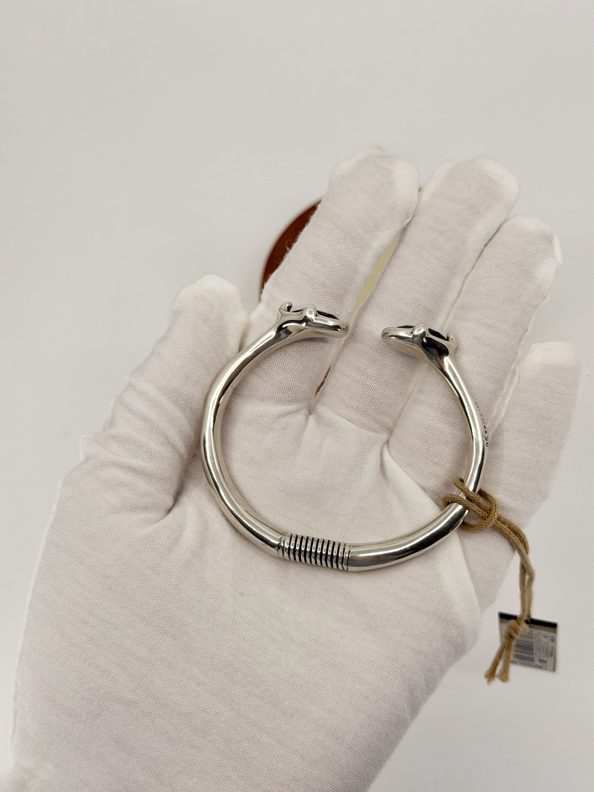 UNOde50 Ser Deslumbrante Open Bangle Bracelet Black Crystal Silver Plated NWT