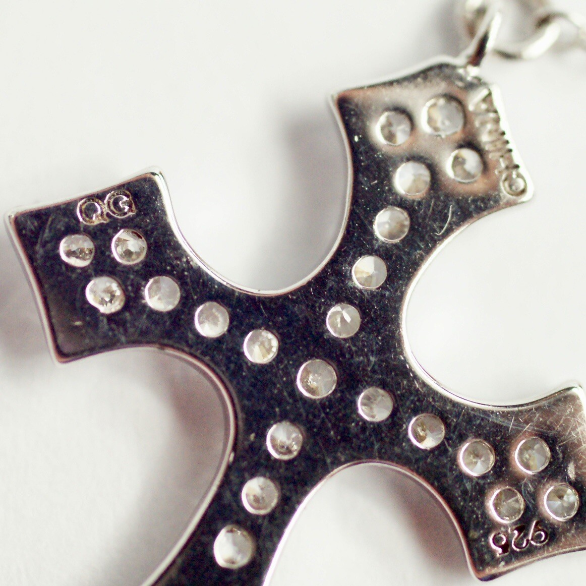 Sterling silver white/colorless CZ pavé cable chain cross bracelet