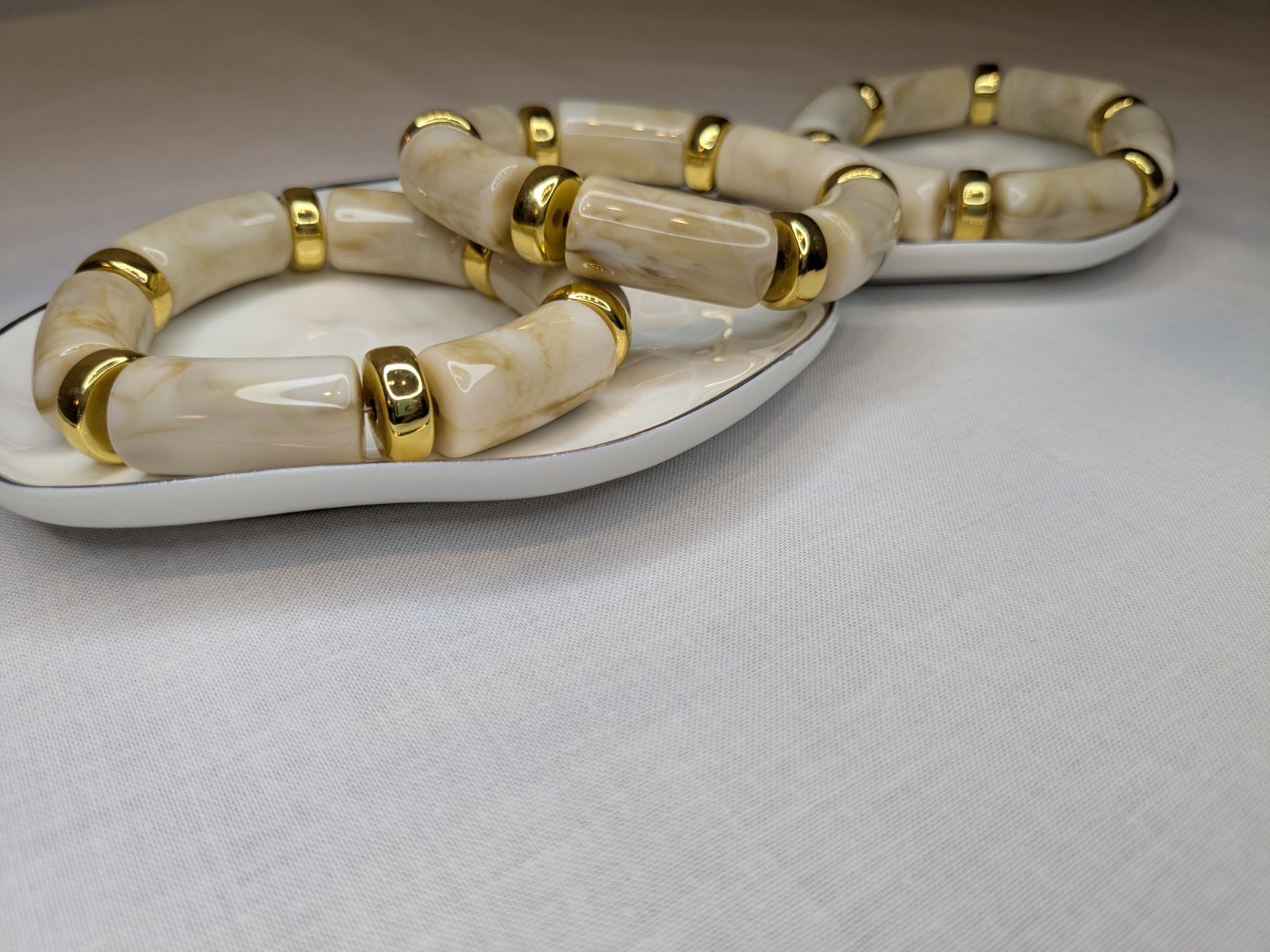 Beige Gold Marula Chunky 3pc Resin Stretch Bracelet Set Gold Tone – Abeni