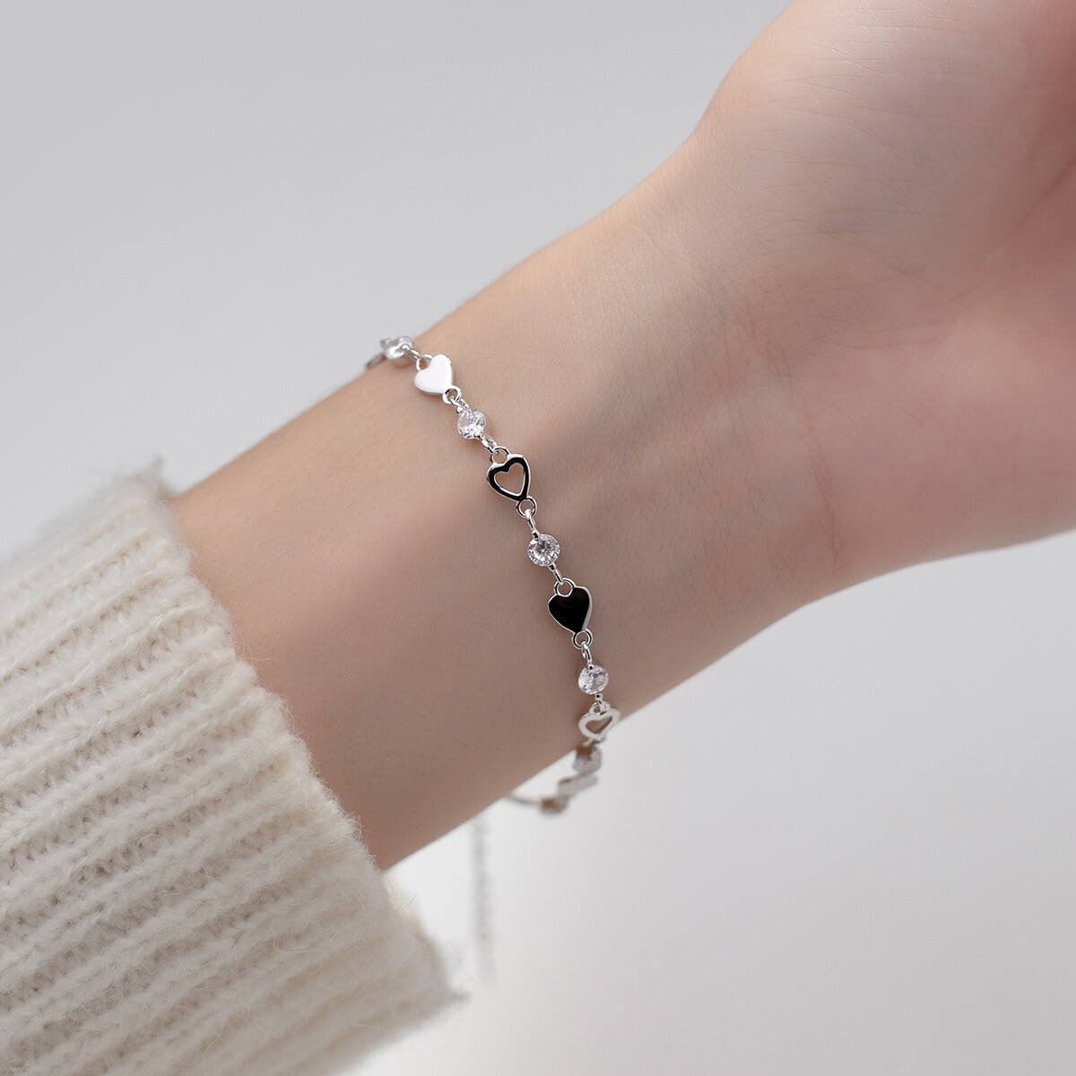 Women Real S925 Sterling Silver Heart Charm CZ Bracelet Bangle 8.3 inches