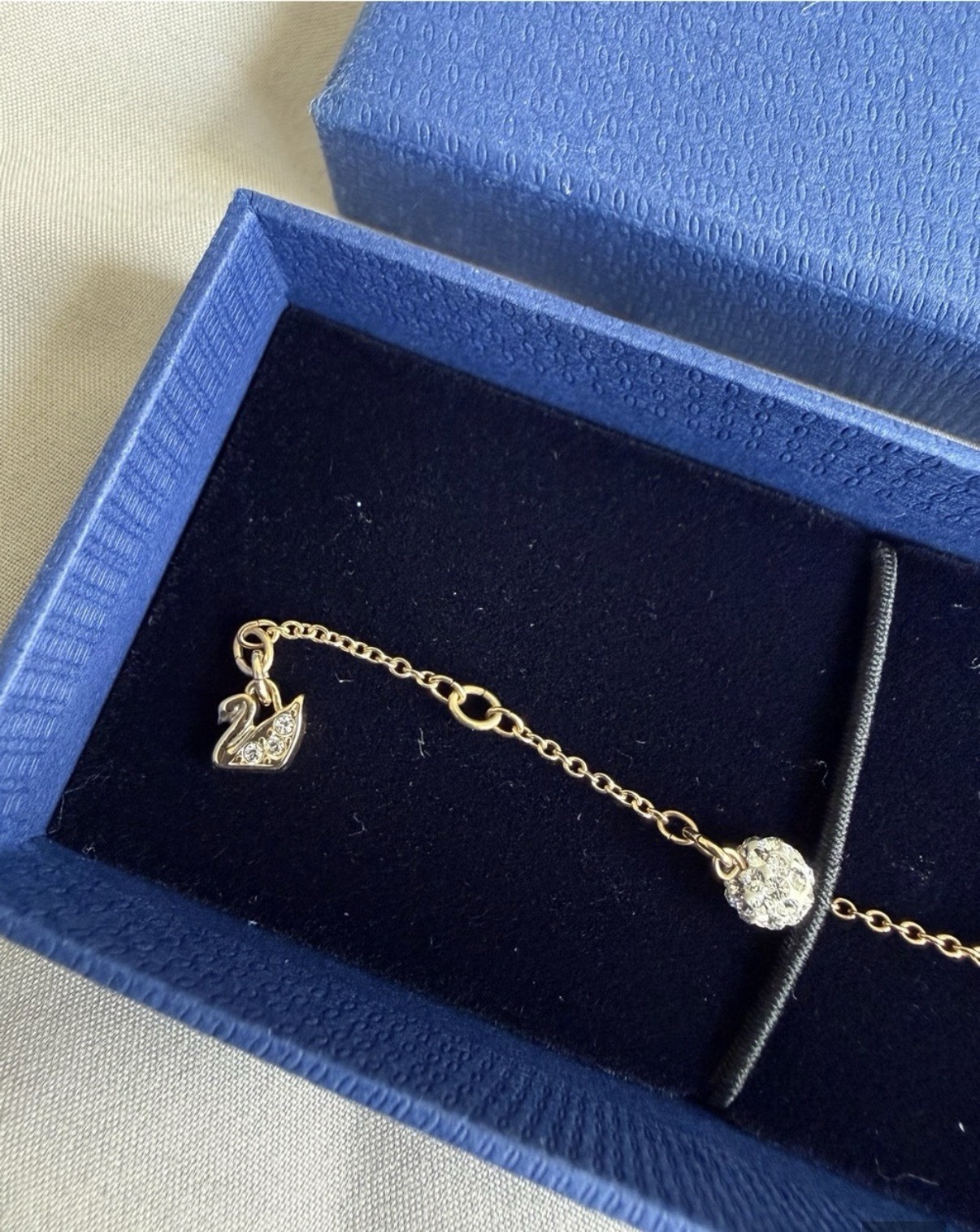 Swarovski Gold Tone Clear Crystal Station Cable Chain Bracelet 7.5in Signed