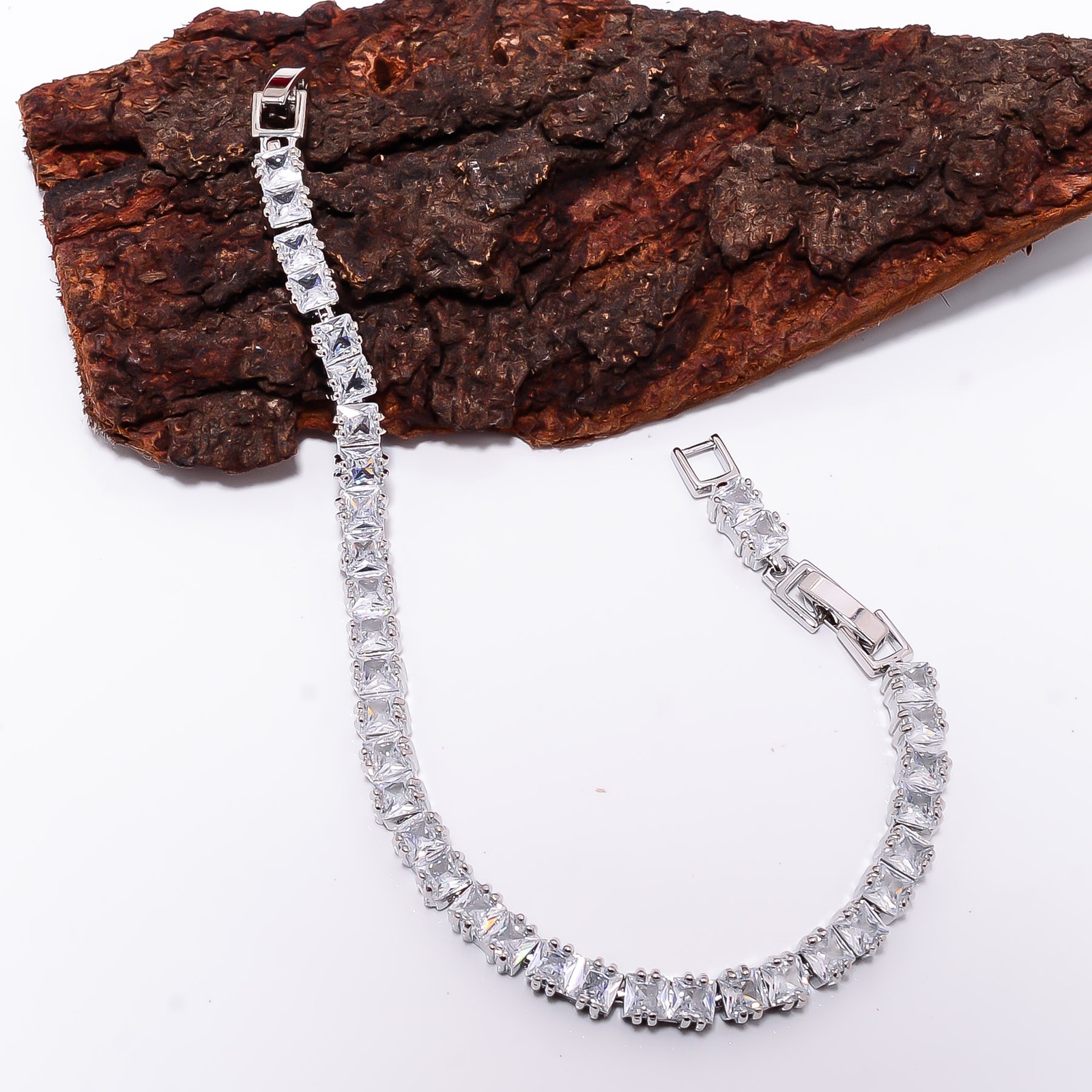 White Topaz, CZ 925 Sterling Silver Adjustable Bracelet 7-8″ B14105