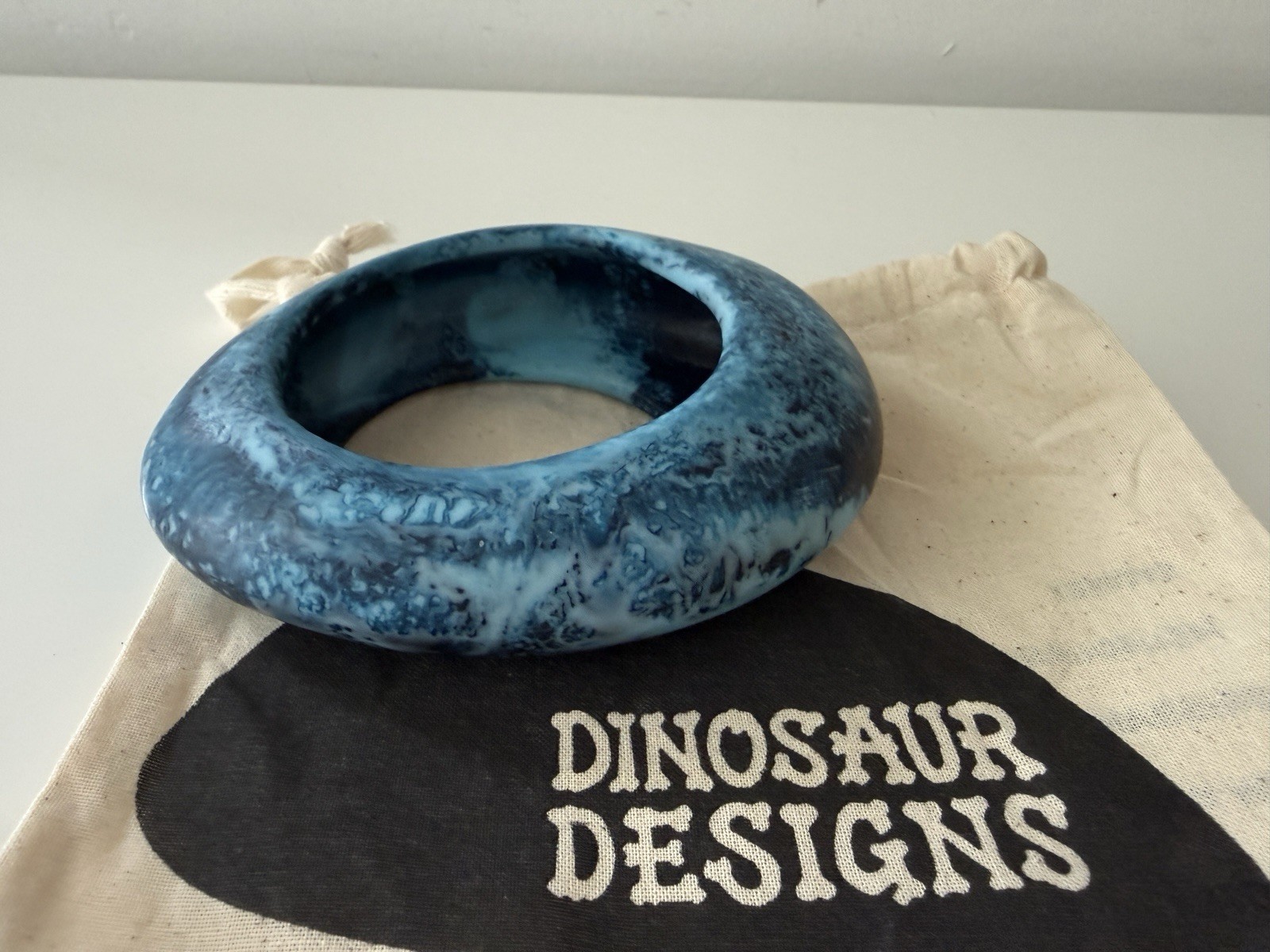 DINOSAUR DESIGNS Medium Rock Bangle Resin Bracelet – Blue / Wide