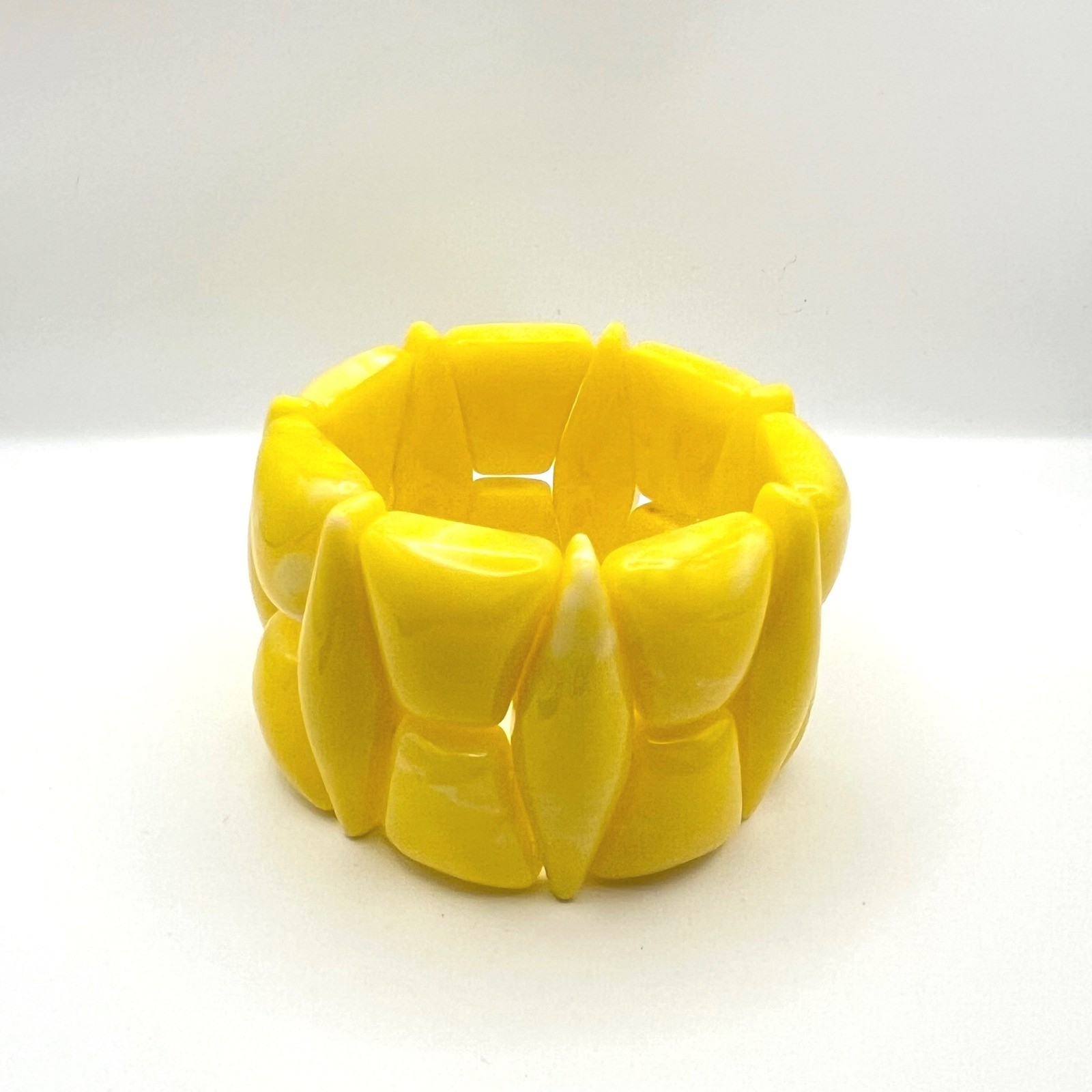 Yellow Chunky Lucite Geometric Stretch Bracelet Marbled Statement Mod Jewelry