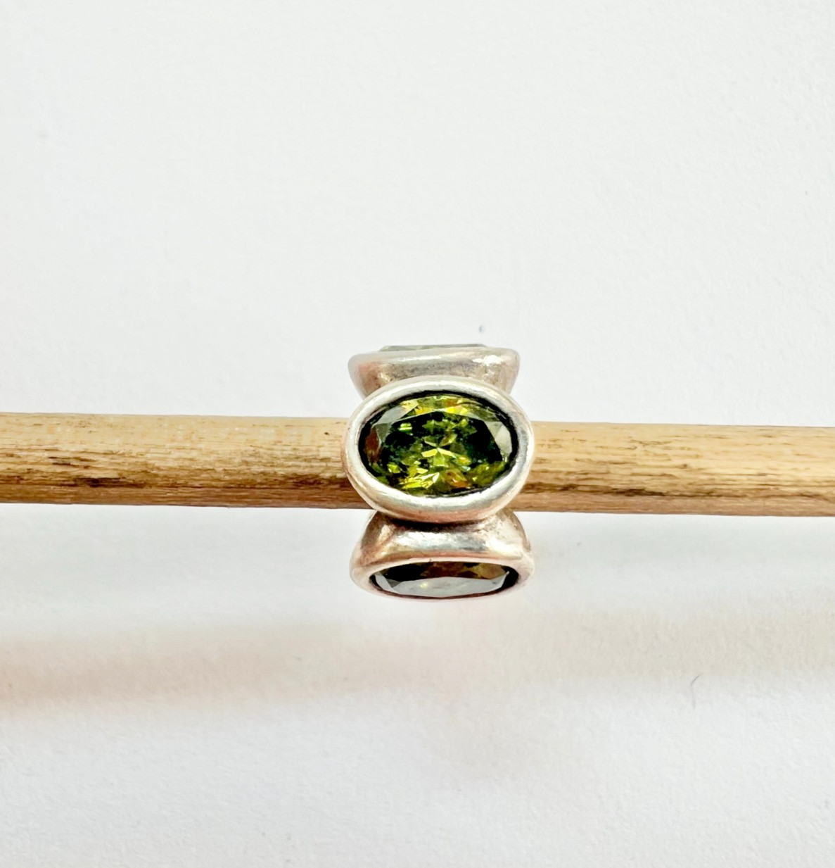 Pandora Green Oval Lights Charm 790311GCZ Retired Sterling Silver Green CZ ALE