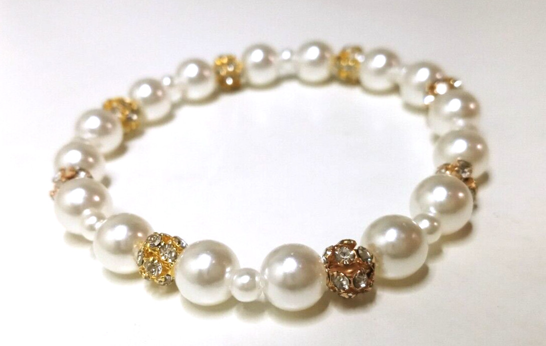 NEW PEARL BRACELET GOLD TONE WHITE/COLORLESS RHINESTONE BEADED STRETCH