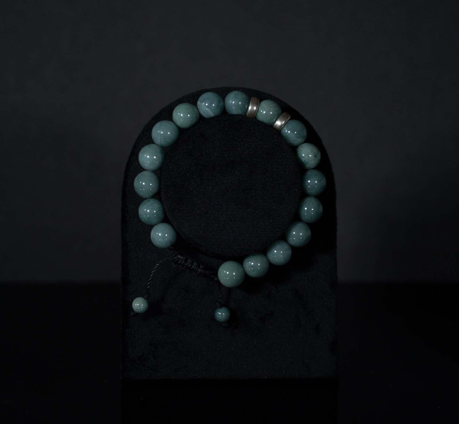 10mm Guatemalan Jade Bracelet sterling silver 925 Bolo Closure 6.5 inch wrist