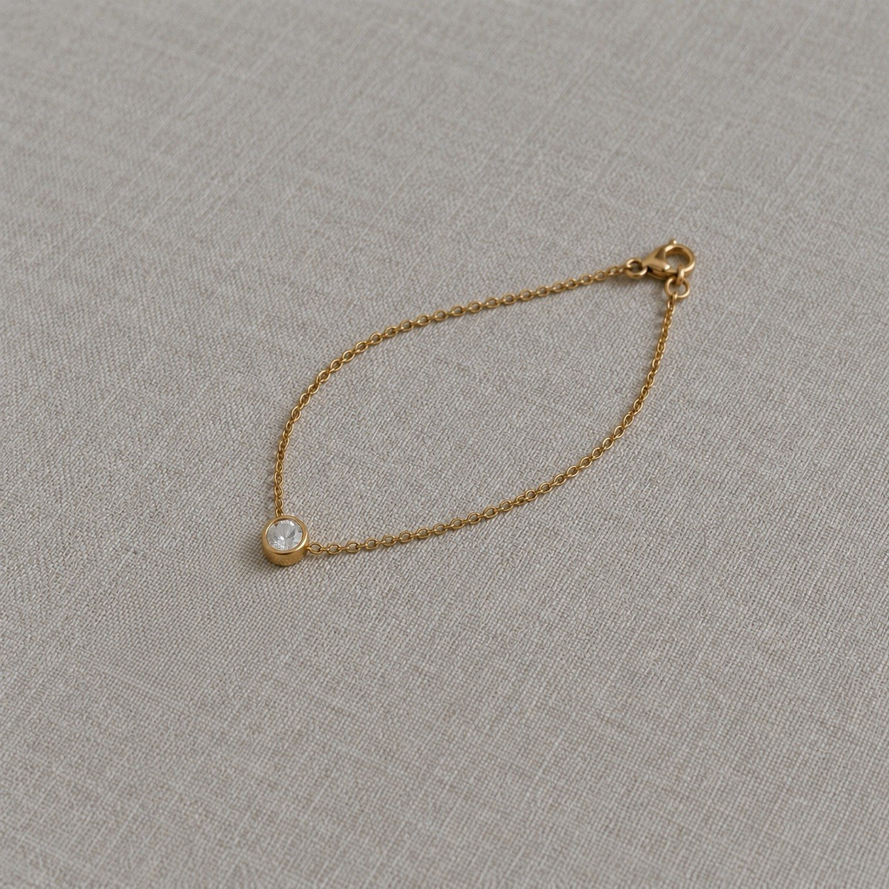 Minimalist Gold Bracelet, Dainty CZ Chain Bracelet, Bezel Set Crystal Bracelet