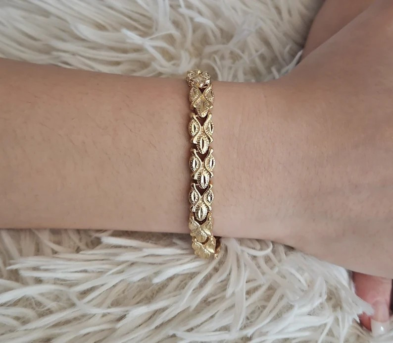 Gold Vintage Bracelet for Women, Diamond Cut Bracelet, 14k Heavy Plated Gold