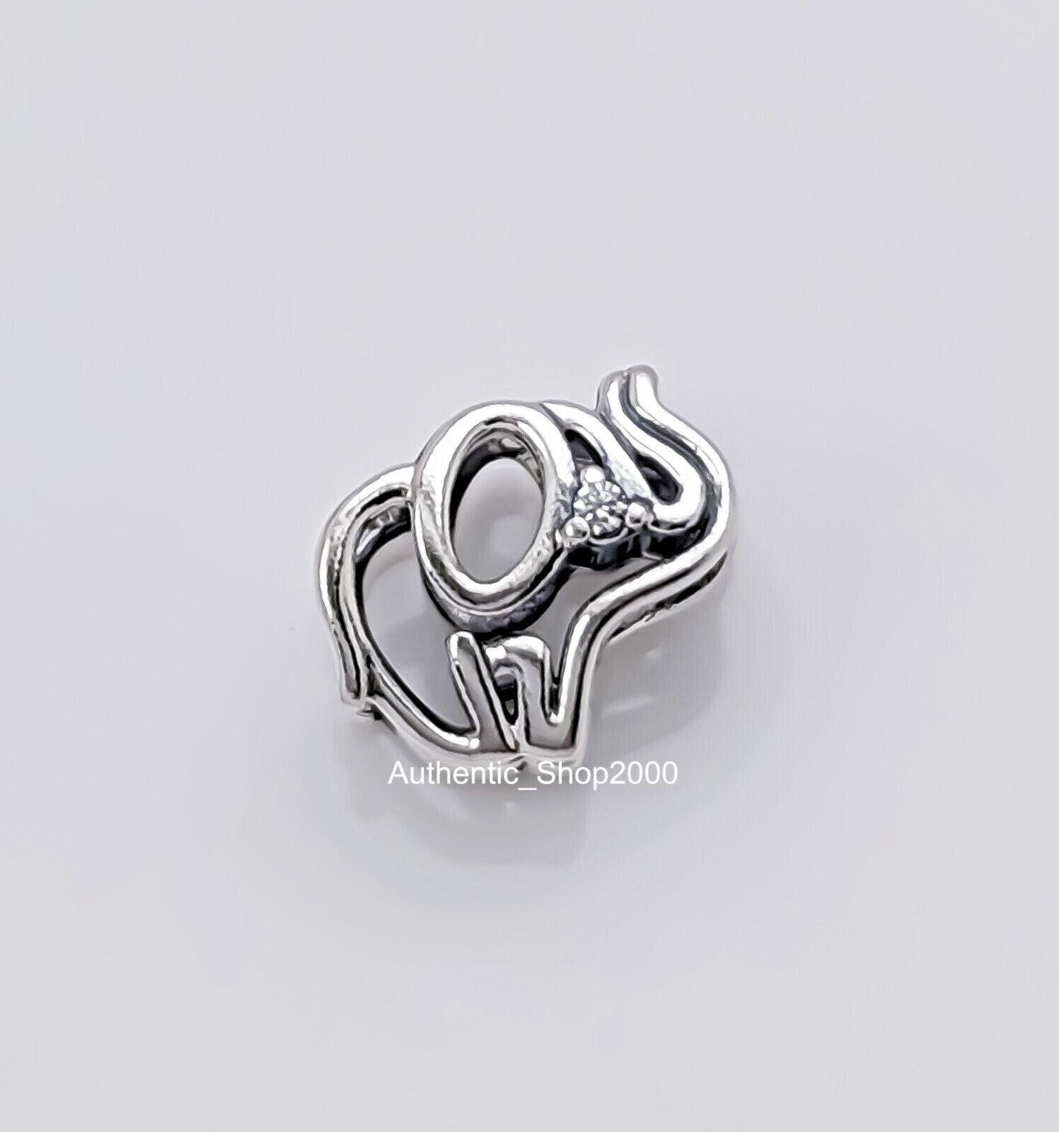 New 100% Authentic PANDORA Moments 925 Ale Openwork Elephant Charm 793345C01